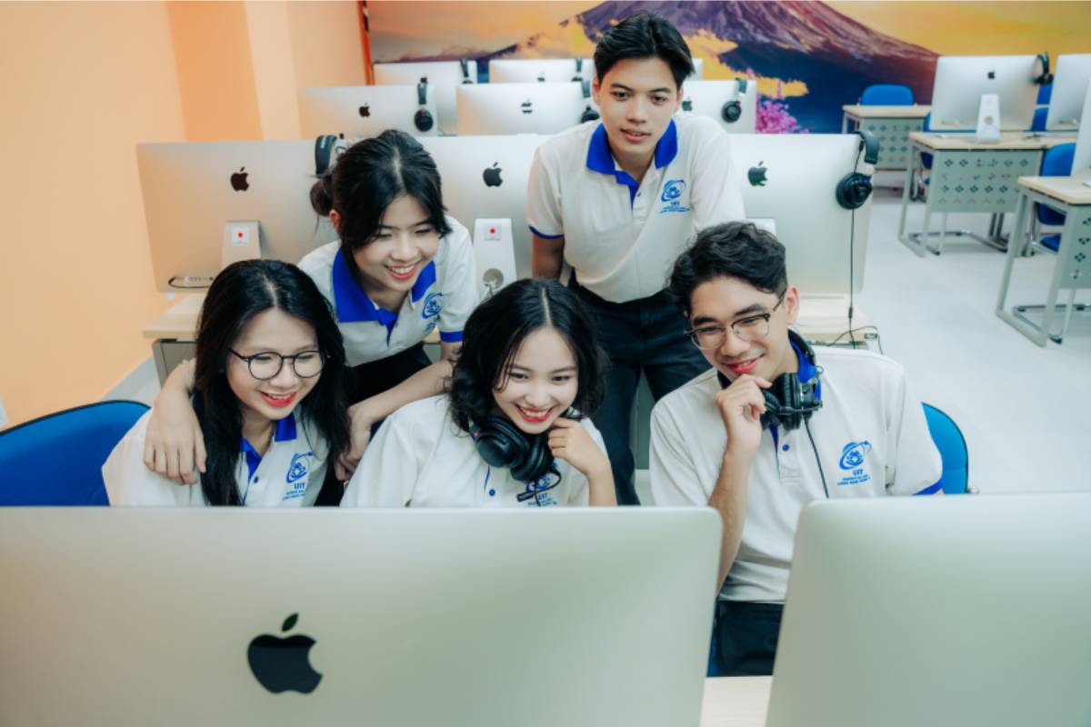Cơ sở vật chất tại Trường Đại học Công nghệ thông Tin (UIT)