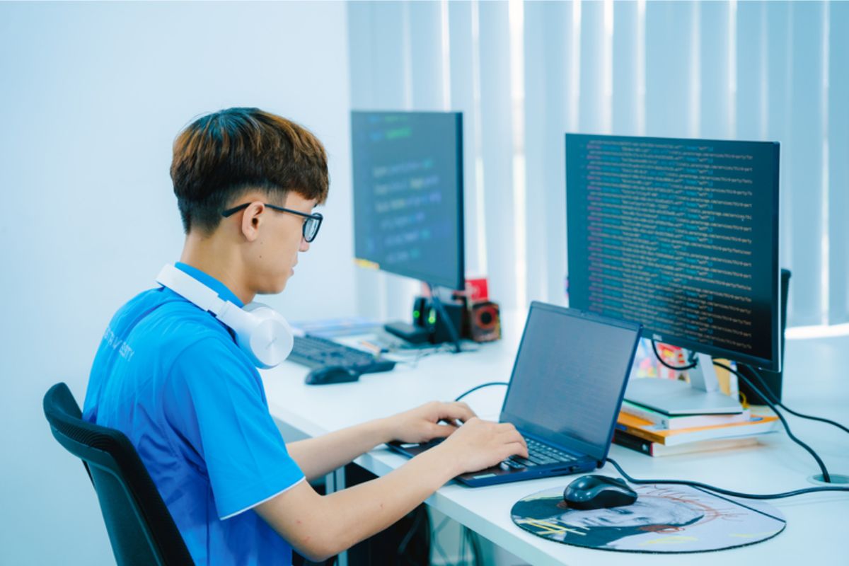 Những điều cần biết trước khi đăng ký vào trường đại học công nghệ thông tin HCM