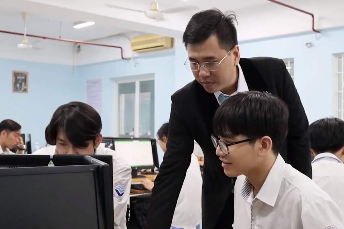 Học công nghệ thông tin trường nào tốt nhất TPHCM hiện nay