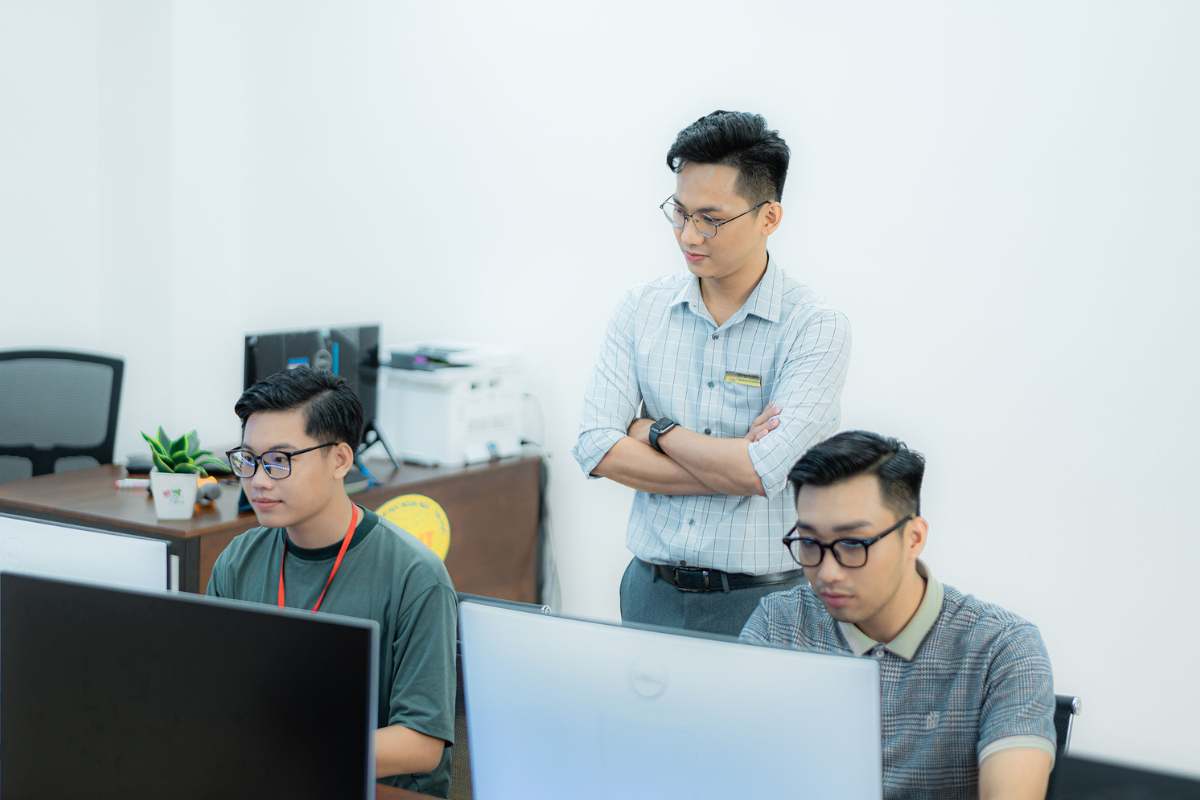 Ngành công nghệ thông tin học những môn gì? Kỹ năng gì?