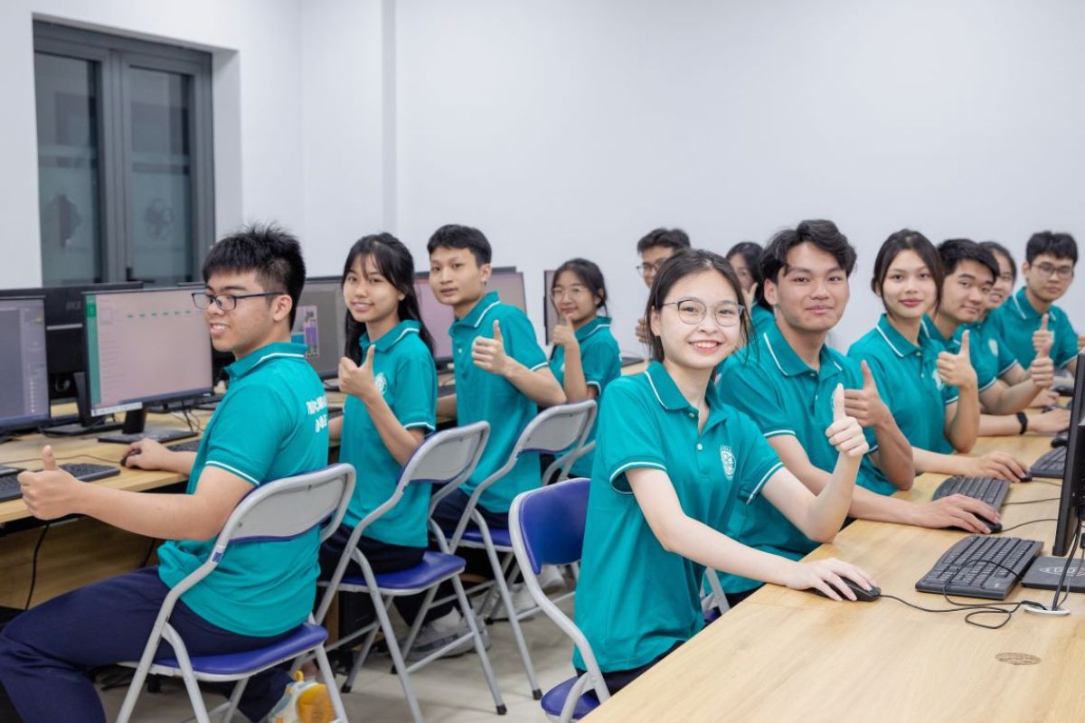 Review TOP 5 trường cao đẳng công nghệ thông tin Hà Nội