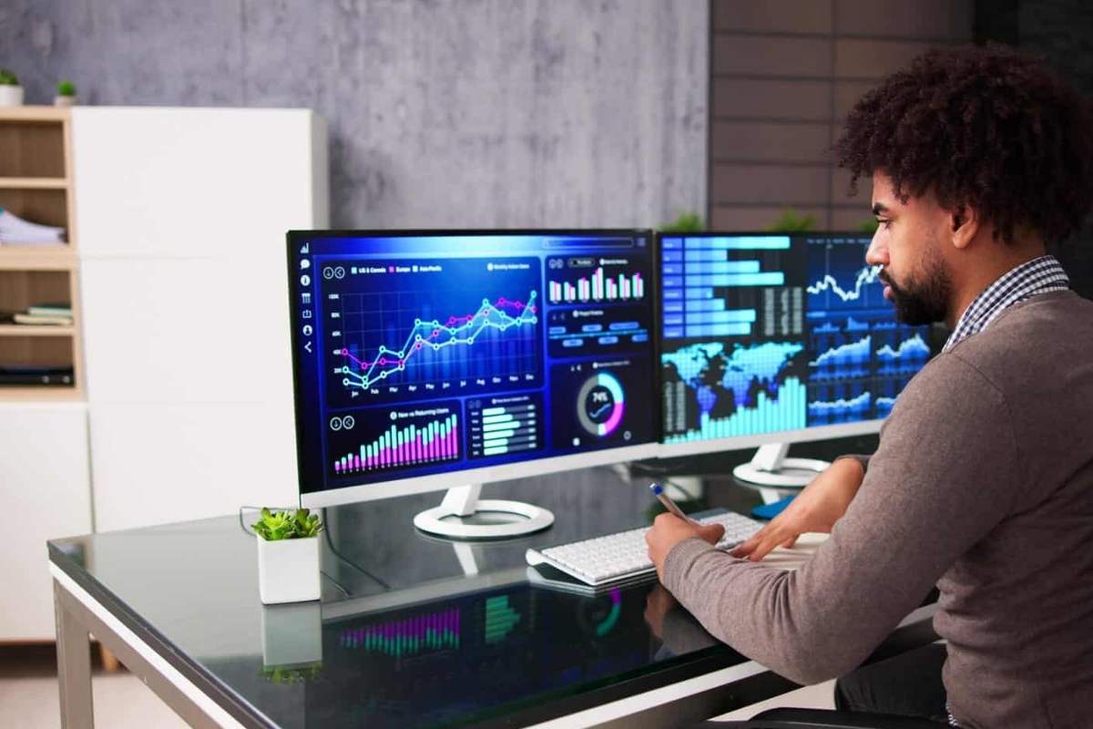 Lộ trình tự học Data Analyst cho người mới (full tài liệu)