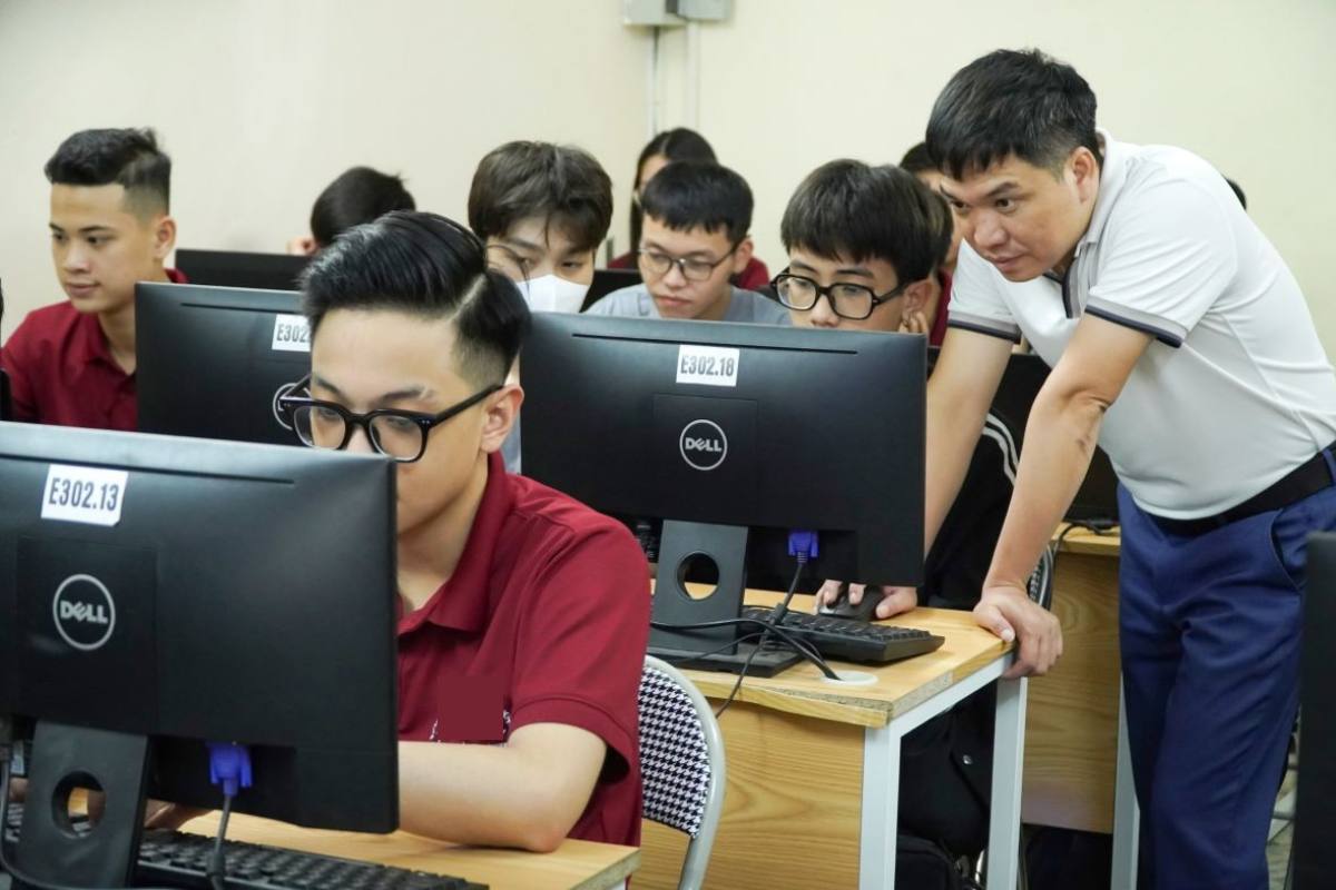 Top trường đào tạo lập trình viên uy tín