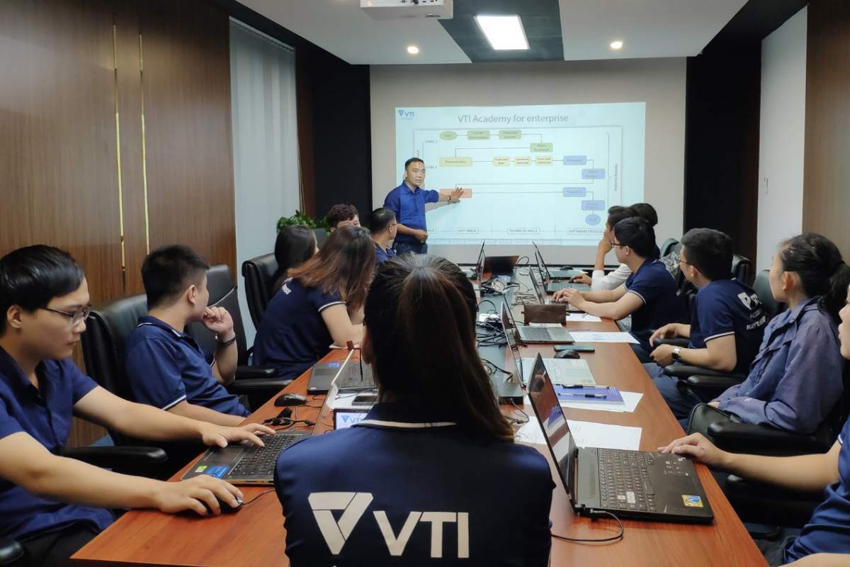 Khóa học Tester tại VTI Academy