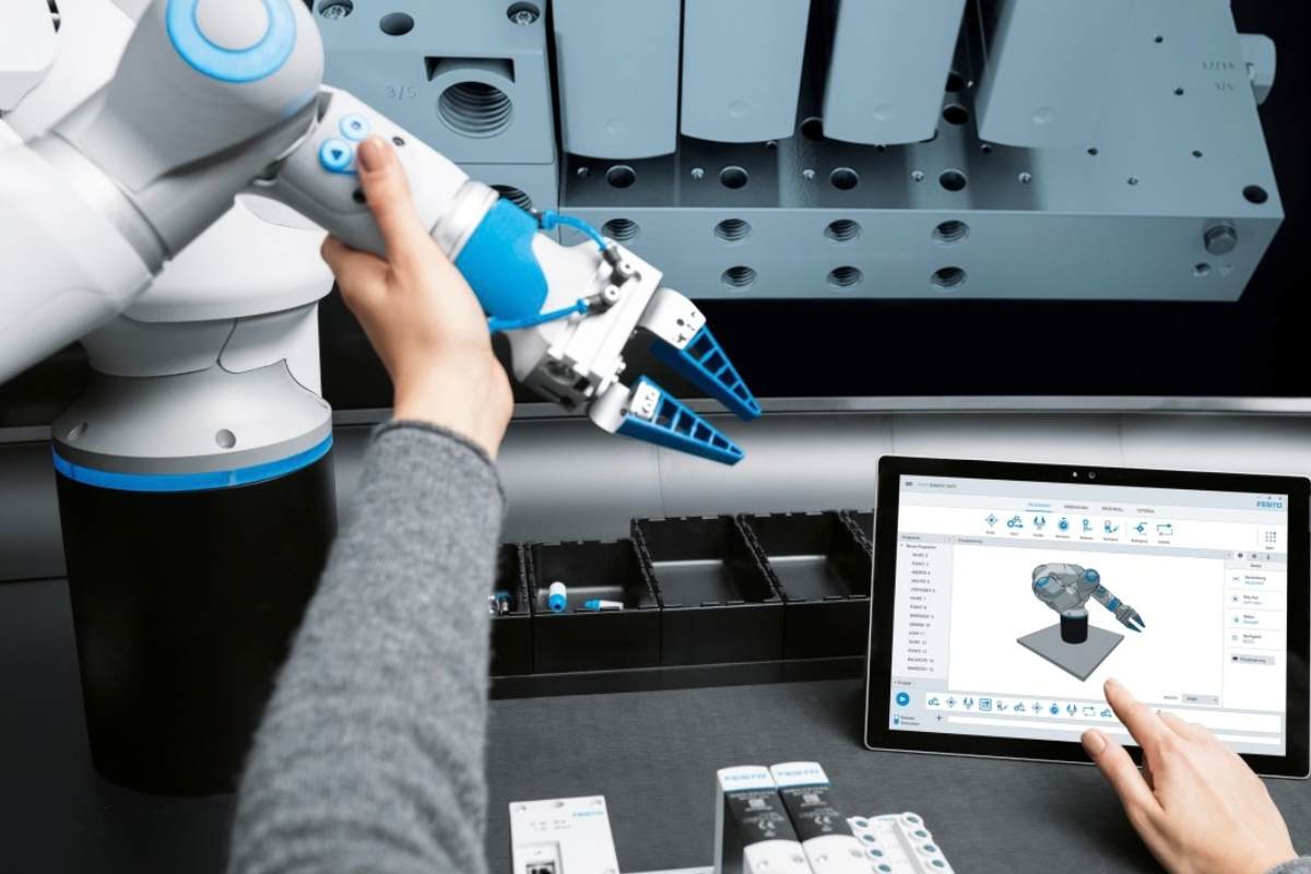 Lập trình robotics là gì?